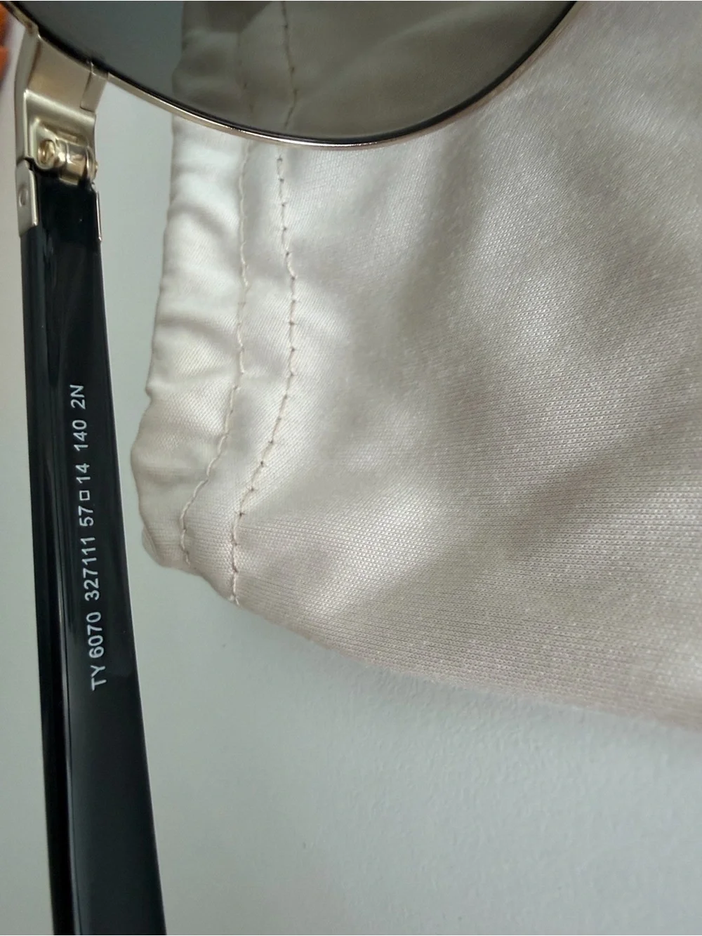 Tory Burch Sunglasses Case with silver Frame Aviator Sunglasses